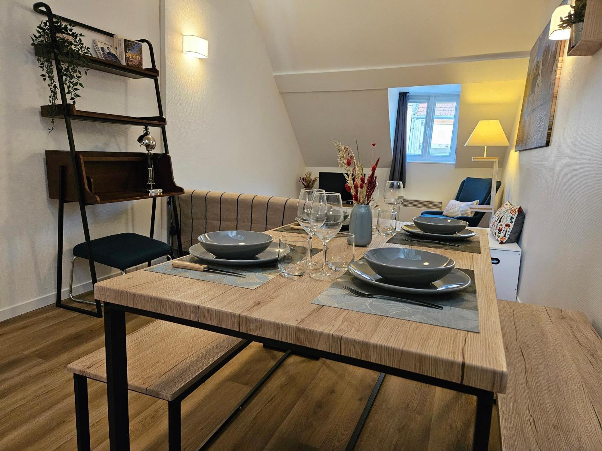 Charmant Duplex Au Coeur De Vernon Proche Gare Et Giverny Ngoại thất bức ảnh