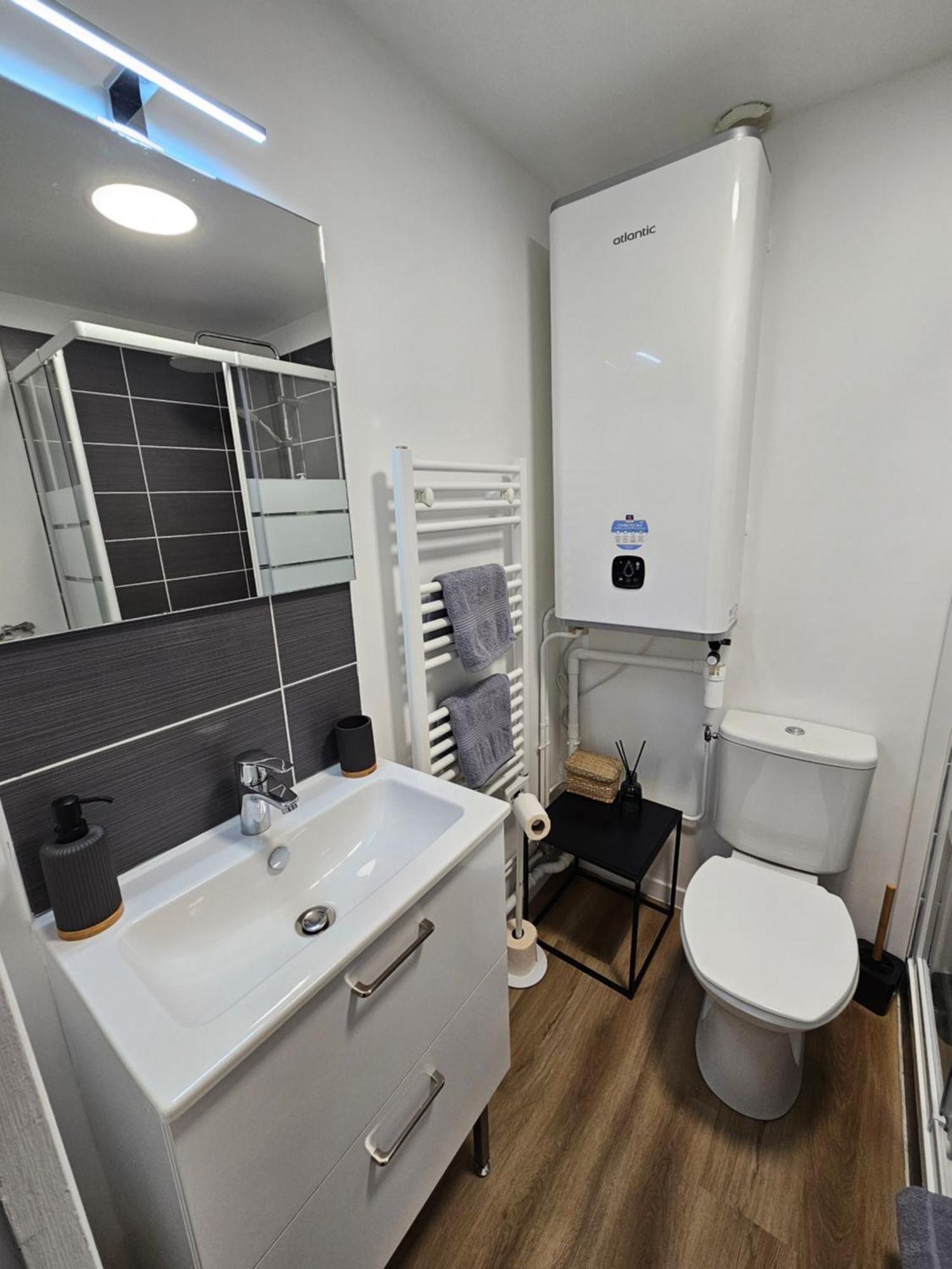 Charmant Duplex Au Coeur De Vernon Proche Gare Et Giverny Ngoại thất bức ảnh