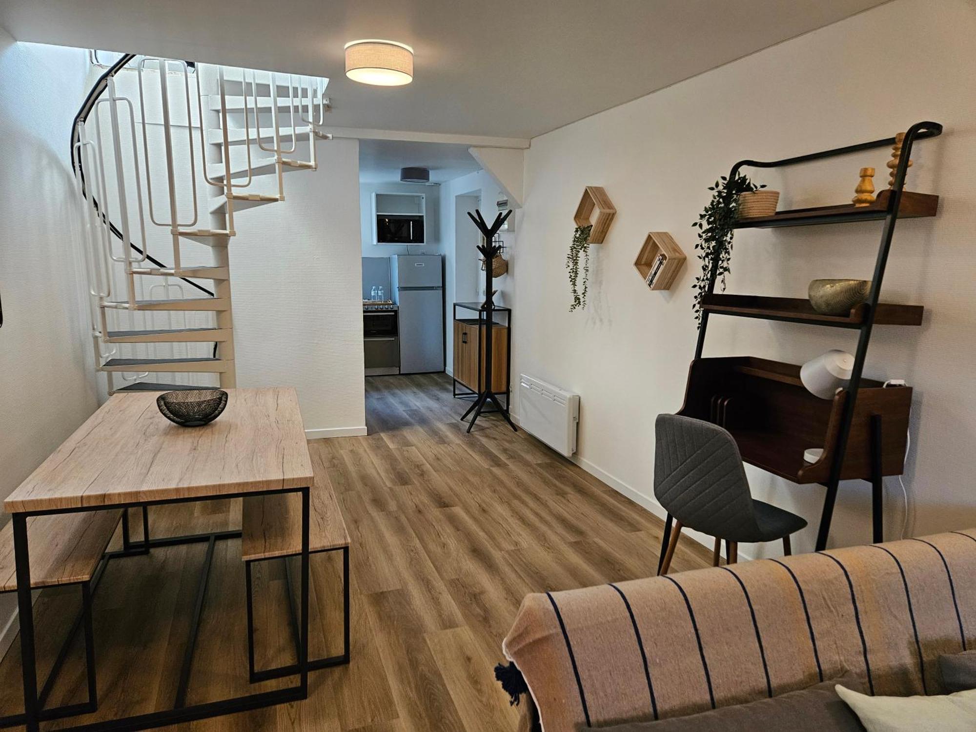 Charmant Duplex Au Coeur De Vernon Proche Gare Et Giverny Ngoại thất bức ảnh